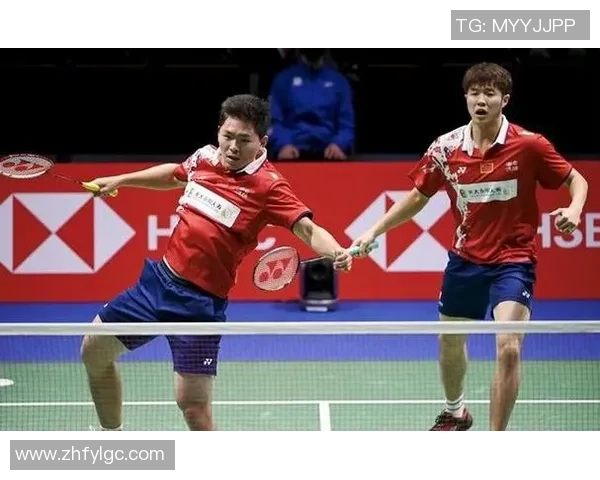 武汉羽毛球队实力引发热议球迷对其表现和未来发展展开激烈讨论